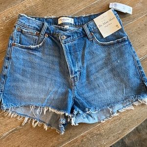 NWT Abercrombie & Fitch The Mom Short